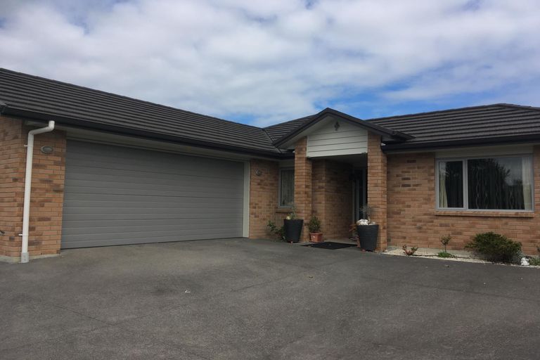 Photo of property in 240 Harbourside Drive, Karaka, Papakura, 2113