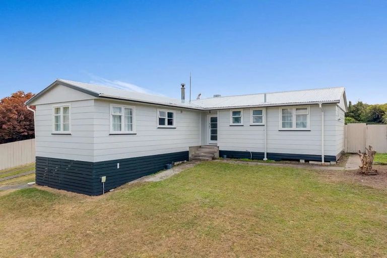 Photo of property in 250 Balmoral Drive, Tokoroa, 3420