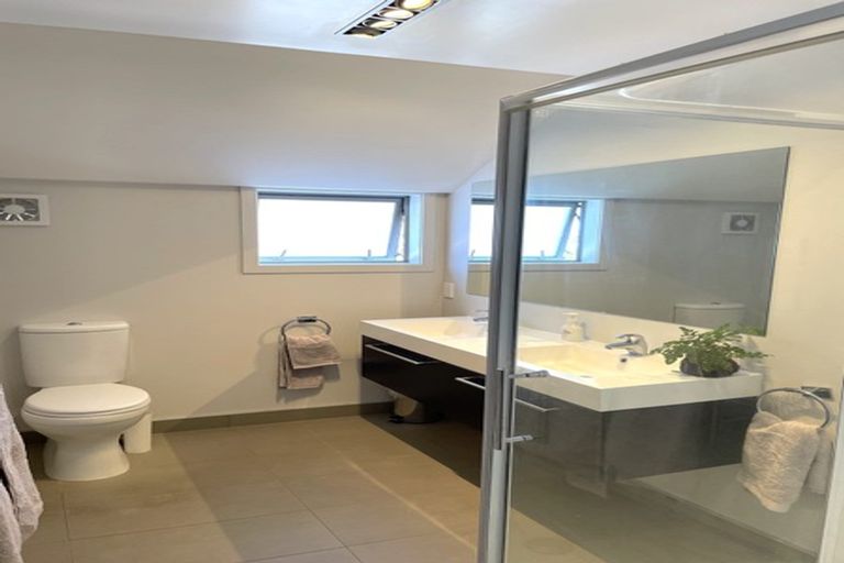 Photo of property in 240 Cockayne Road, Ngaio, Wellington, 6035