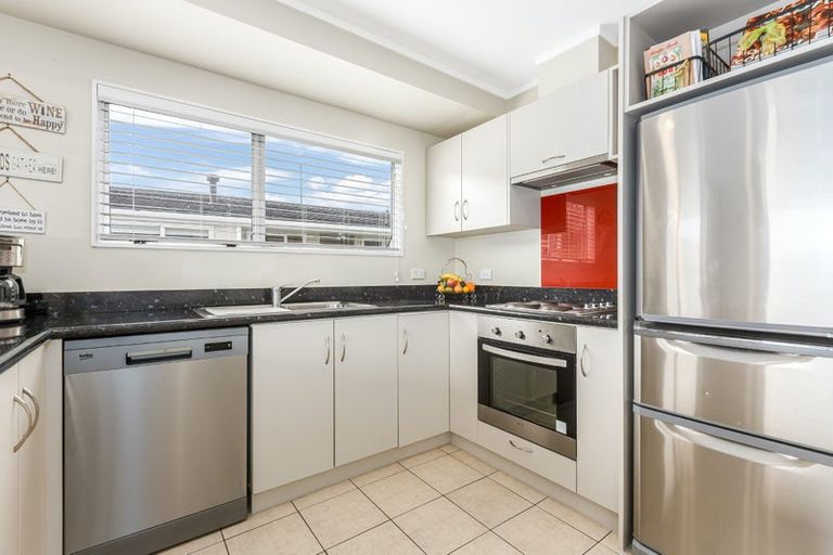 Photo of property in 123 Spinnaker Drive, Whitby, Porirua, 5024