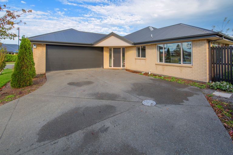 Photo of property in 1 Temple Avenue, Lincoln, 7608