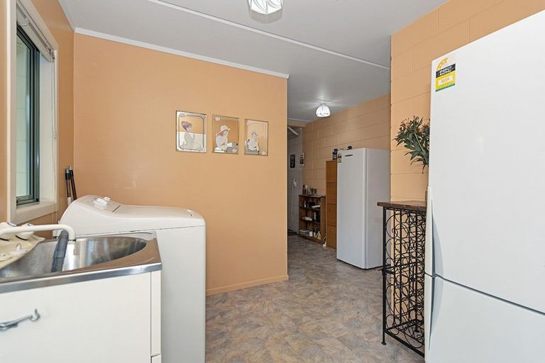 Photo of property in 115 Rototuna Road, Rototuna, Hamilton, 3210