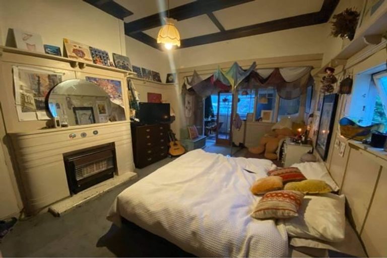 Photo of property in 135 Wallace Street, Mount Cook, Wellington, 6021