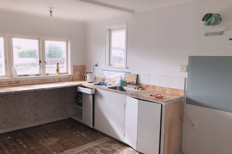 Photo of property in 118 Mahia Road, Manurewa, Auckland, 2102