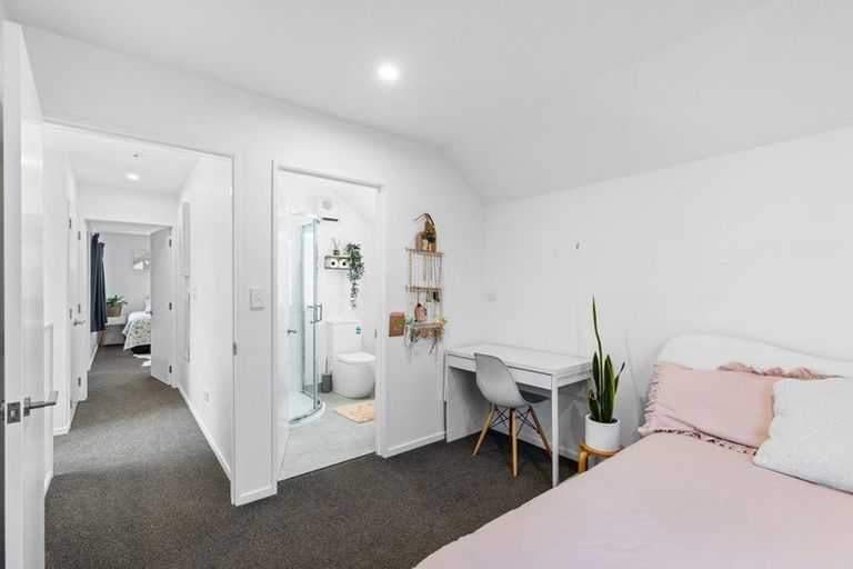 Photo of property in 1/4 Gilberthorpes Road, Islington, Christchurch, 8042