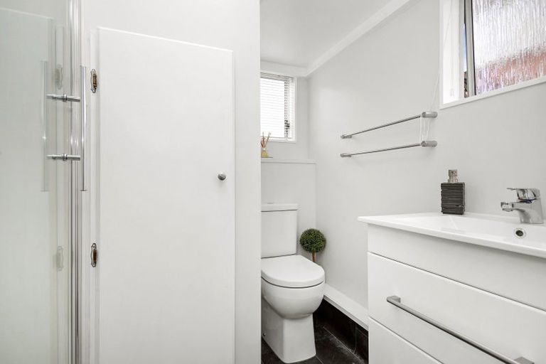 Photo of property in 4 Monterey Place, Totara Park, Upper Hutt, 5018