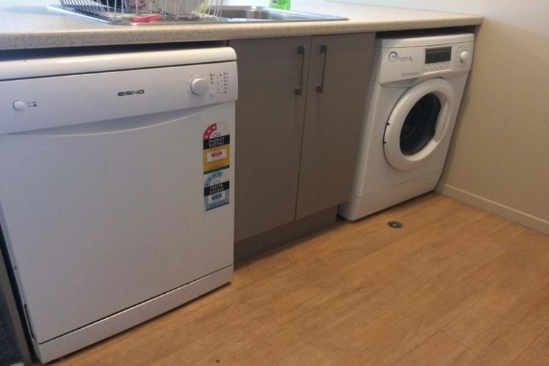 Photo of property in 27u3 Hogan Street, Hamilton East, Hamilton, 3216