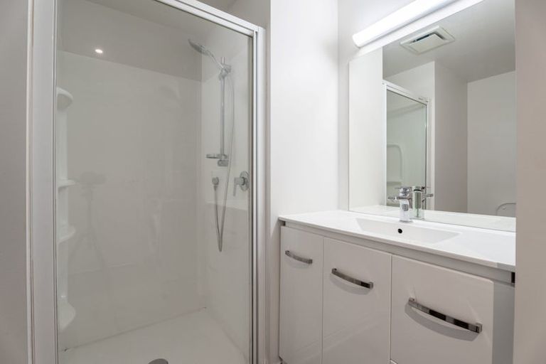 Photo of property in 193/2c Riccarton Road, Riccarton, Christchurch, 8041