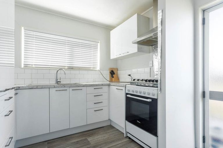 Photo of property in 73a Heathdale Crescent, Papakura, 2110