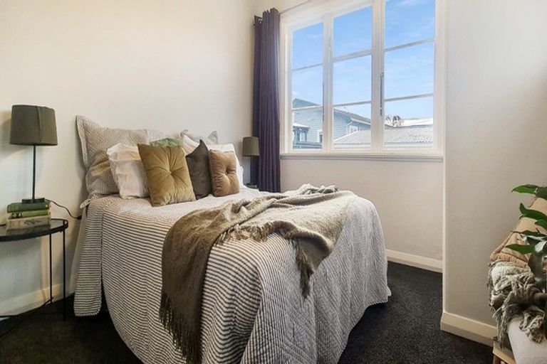 Photo of property in 4 Blackwell Street, Marton, 4710