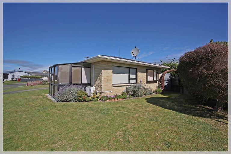 Photo of property in 38b Thomas Place, Foxton Beach, Foxton, 4815