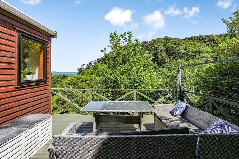 Photo of property in 126a Cheviot Road, Lowry Bay, Lower Hutt, 5013