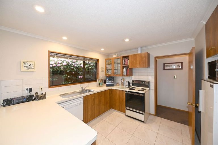 Photo of property in 377 Harewood Road, Bishopdale, Christchurch, 8053