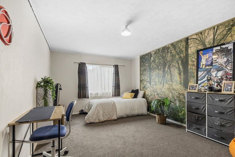 Photo of property in 8 The Bollard, Whitby, Porirua, 5024