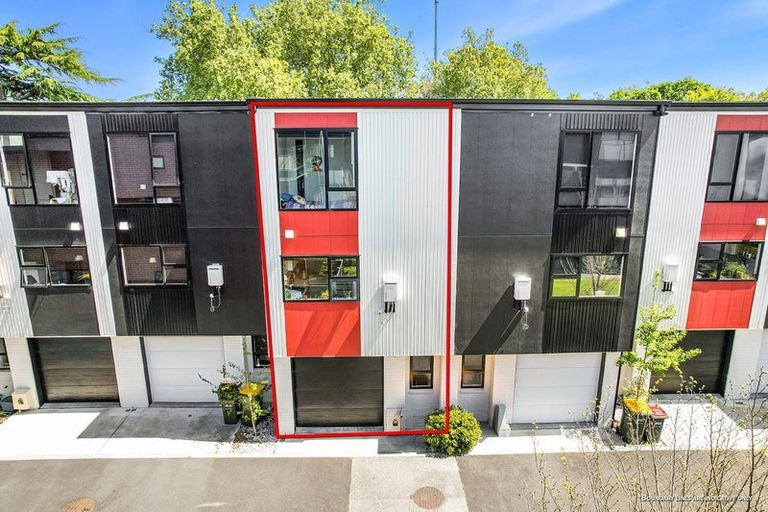 Photo of property in 18/182u London Street, Hamilton Central, Hamilton, 3204