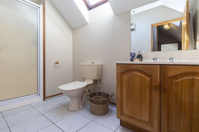 Photo of property in 71a Hamilton Avenue, Ilam, Christchurch, 8041