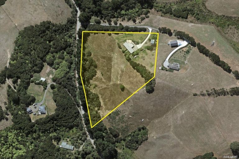 Photo of property in 436 Kanohi Road, Kaukapakapa, 0873