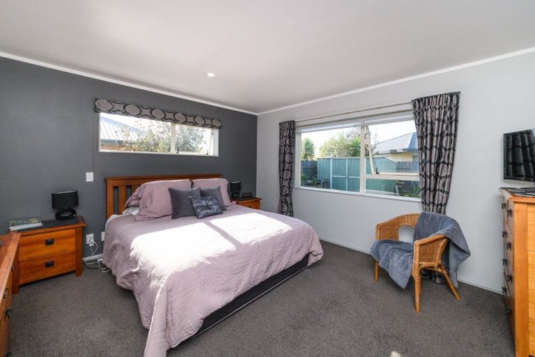 Photo of property in 101 Peter Hall Drive, Kelvin Grove, Palmerston North, 4414