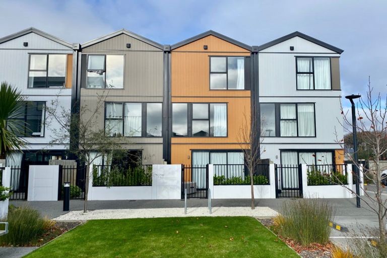 Photo of property in 11/258 Armagh Street, Christchurch Central, Christchurch, 8011