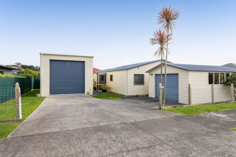Photo of property in 106 Smart Road, Glen Avon, New Plymouth, 4312