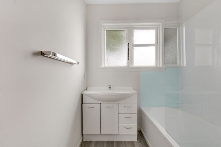 Photo of property in 11 Nicholas Drive, Linwood, Christchurch, 8062