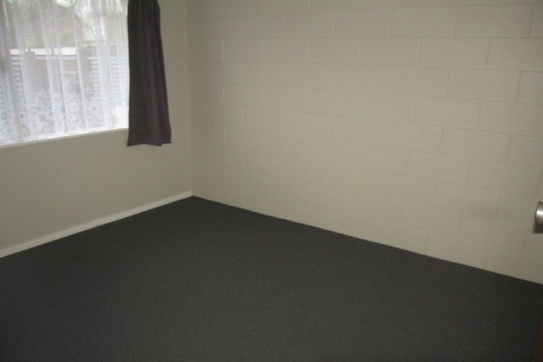 Photo of property in 734c Main Street, Palmerston North, 4414