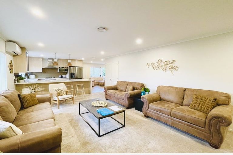 Photo of property in 44 Farmdale Court, Flat Bush, Auckland, 2019