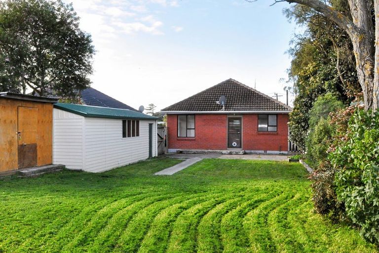 Photo of property in 482 Linwood Avenue, Woolston, Christchurch, 8062