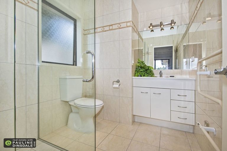 Photo of property in 24 Lochiel Place, Te Kamo, Whangarei, 0112