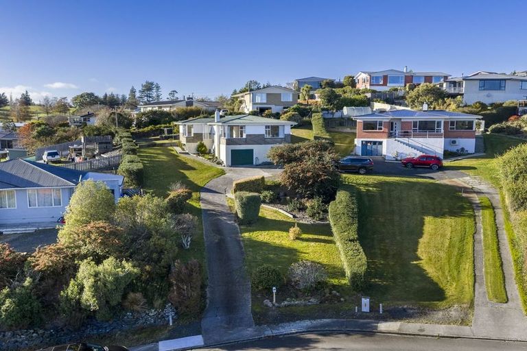 Photo of property in 1 Saint Andrew Place, Balclutha, 9230