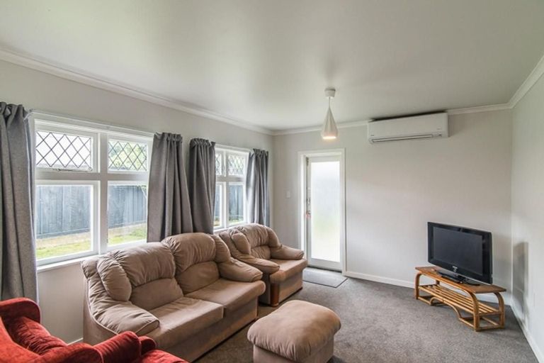 Photo of property in 3 Nathan Avenue, Paraparaumu Beach, Paraparaumu, 5032