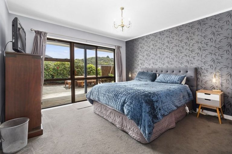 Photo of property in 7 Observatory Close, Whitby, Porirua, 5024