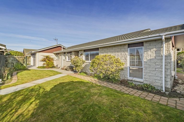 Photo of property in 3/12 Lagan Street, Belfast, Christchurch, 8051