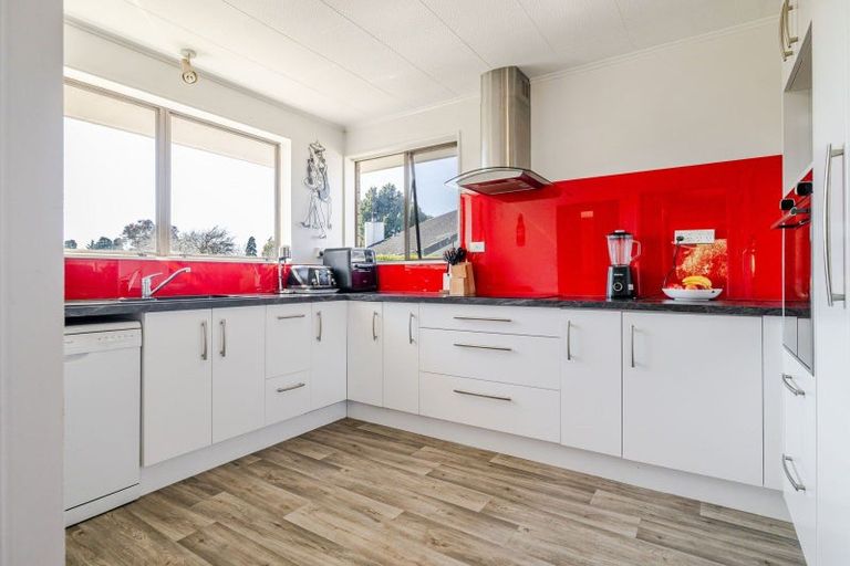 Photo of property in 2 Matai Place, Pahiatua, 4910