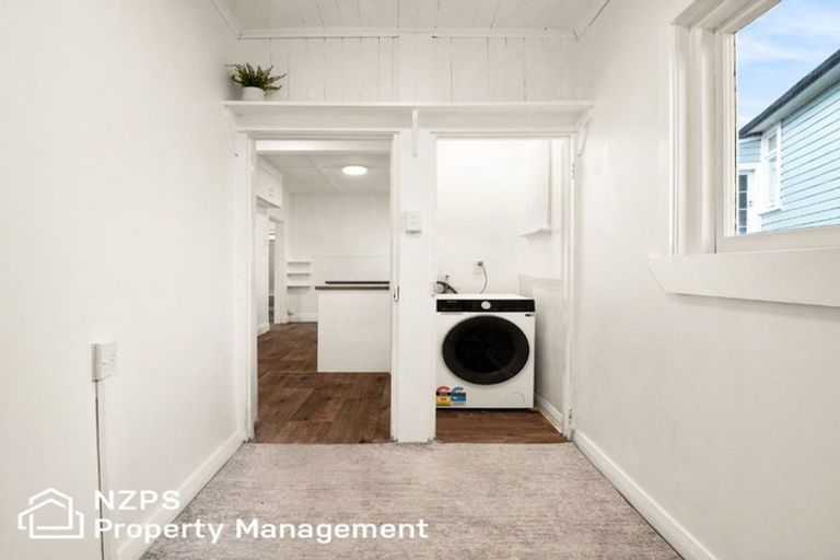 Photo of property in 31 Mataora Road, Kenmure, Dunedin, 9011