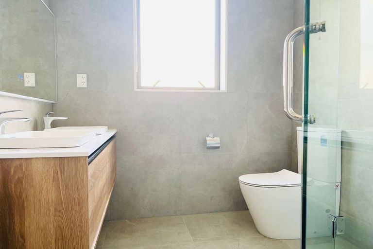 Photo of property in 17 Surf View Crescent, Red Beach, 0932