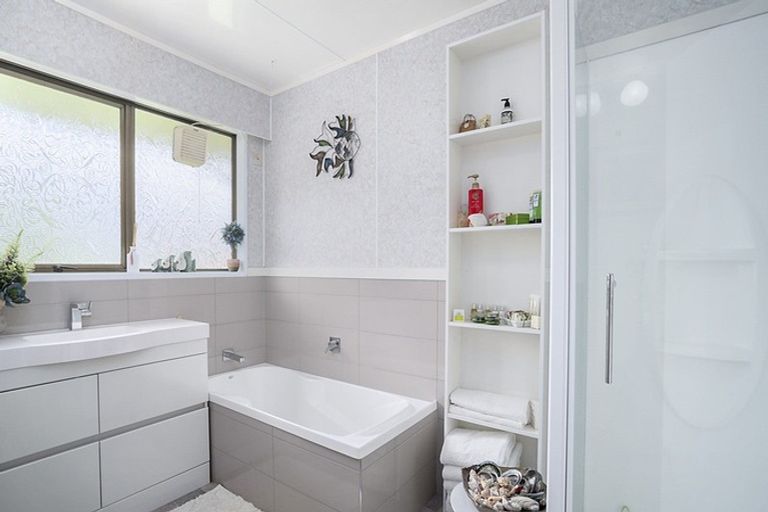 Photo of property in 187 Regan Street, Stratford, 4332