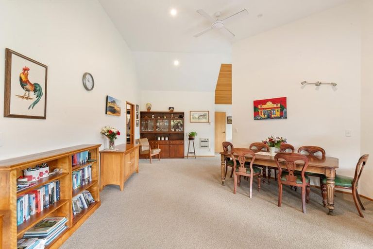 Photo of property in 98 Hunter Crescent, Wanaka, 9305