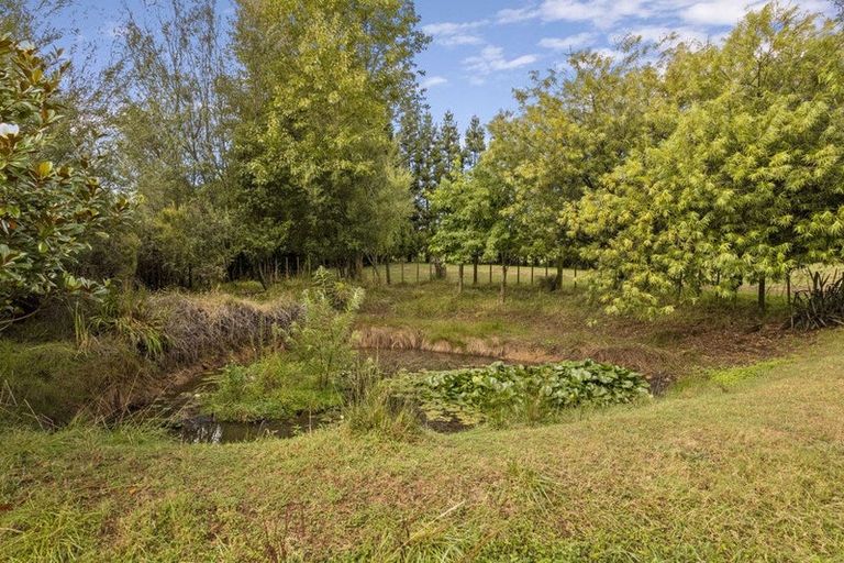 Photo of property in 1096 Egmont Road, Egmont Village, New Plymouth, 4372