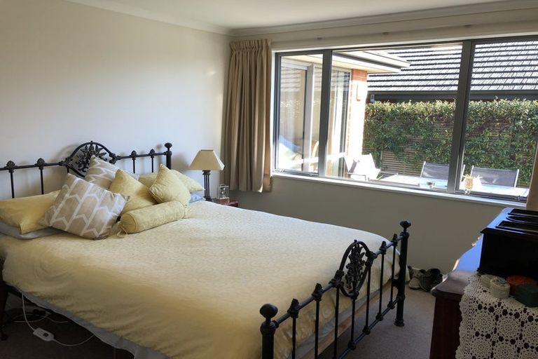 Photo of property in 2 Acorn Way, Stoke, Nelson, 7011