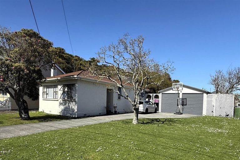 Photo of property in 18 Murray Street, Greymouth, 7805
