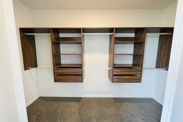 Photo of property in 32 Auranga Drive, Karaka, 2113