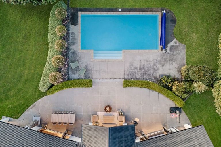 Photo of property in 1 Norfolk Drive, Cambridge, 3434