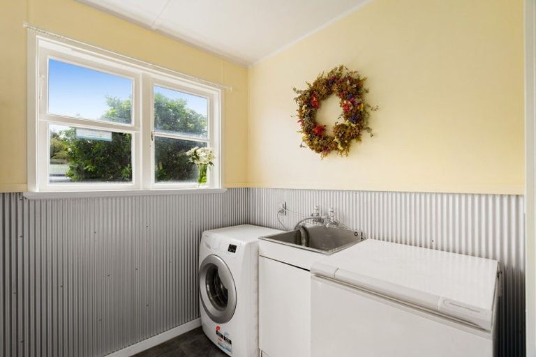 Photo of property in 54 Douglas Mclean Avenue, Marewa, Napier, 4110