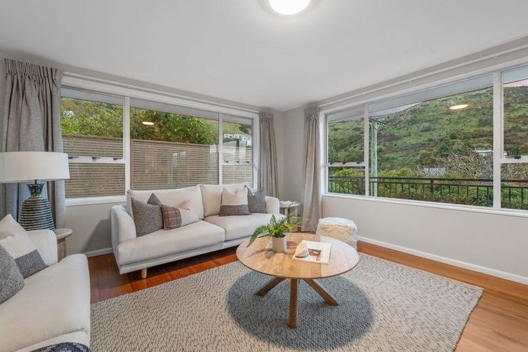 Photo of property in 23 Walkers Road, Lyttelton, 8082