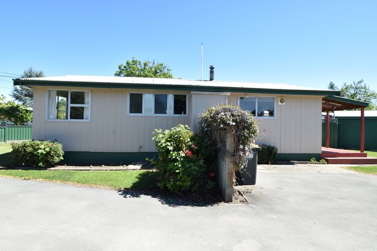 Photo of property in 38 Tekapo Drive, Twizel, 7901