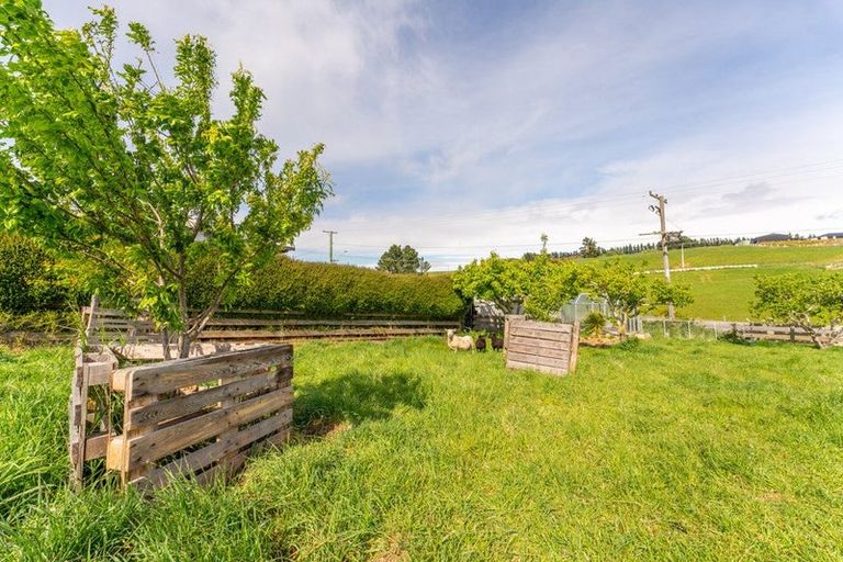 Photo of property in 90 Parsons Road, Weston, Oamaru, 9491