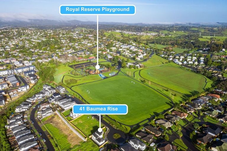 Photo of property in 41 Baumea Rise, Massey, Auckland, 0614