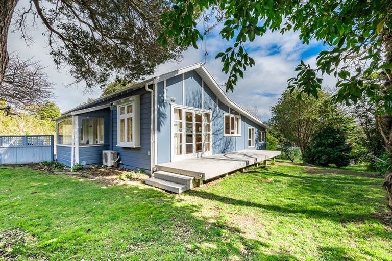 Photo of property in 188 Main Road South, Raumati South, Paraparaumu, 5032