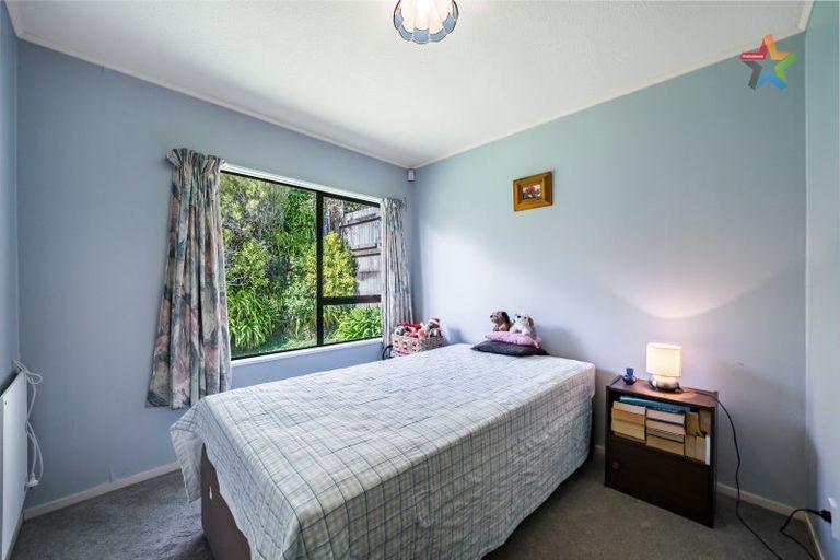 Photo of property in 11 Robson Street, Stokes Valley, Lower Hutt, 5019